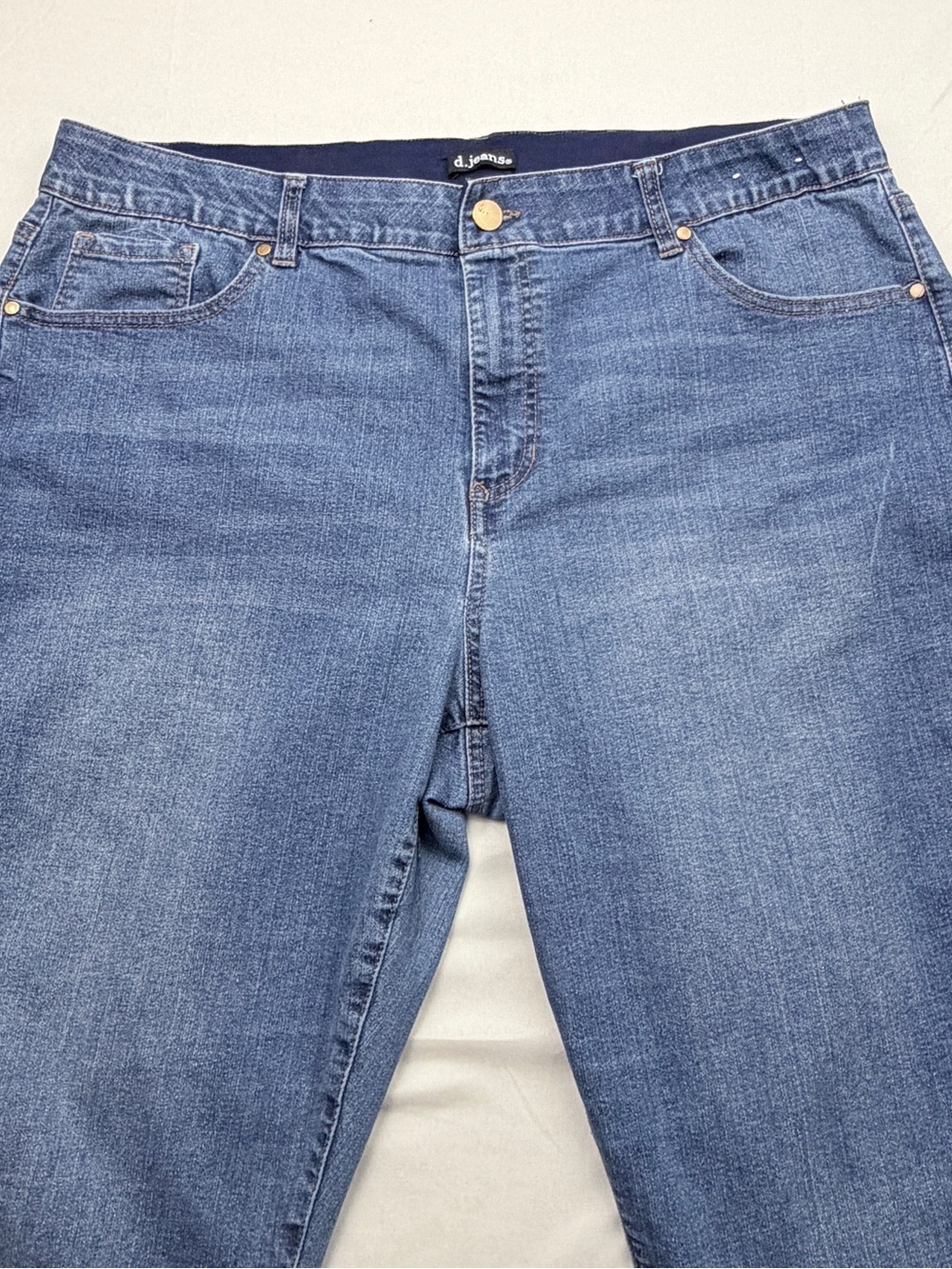 d. jeans Women's Medium Blue Skinny Jeans - Picture 3 of 8